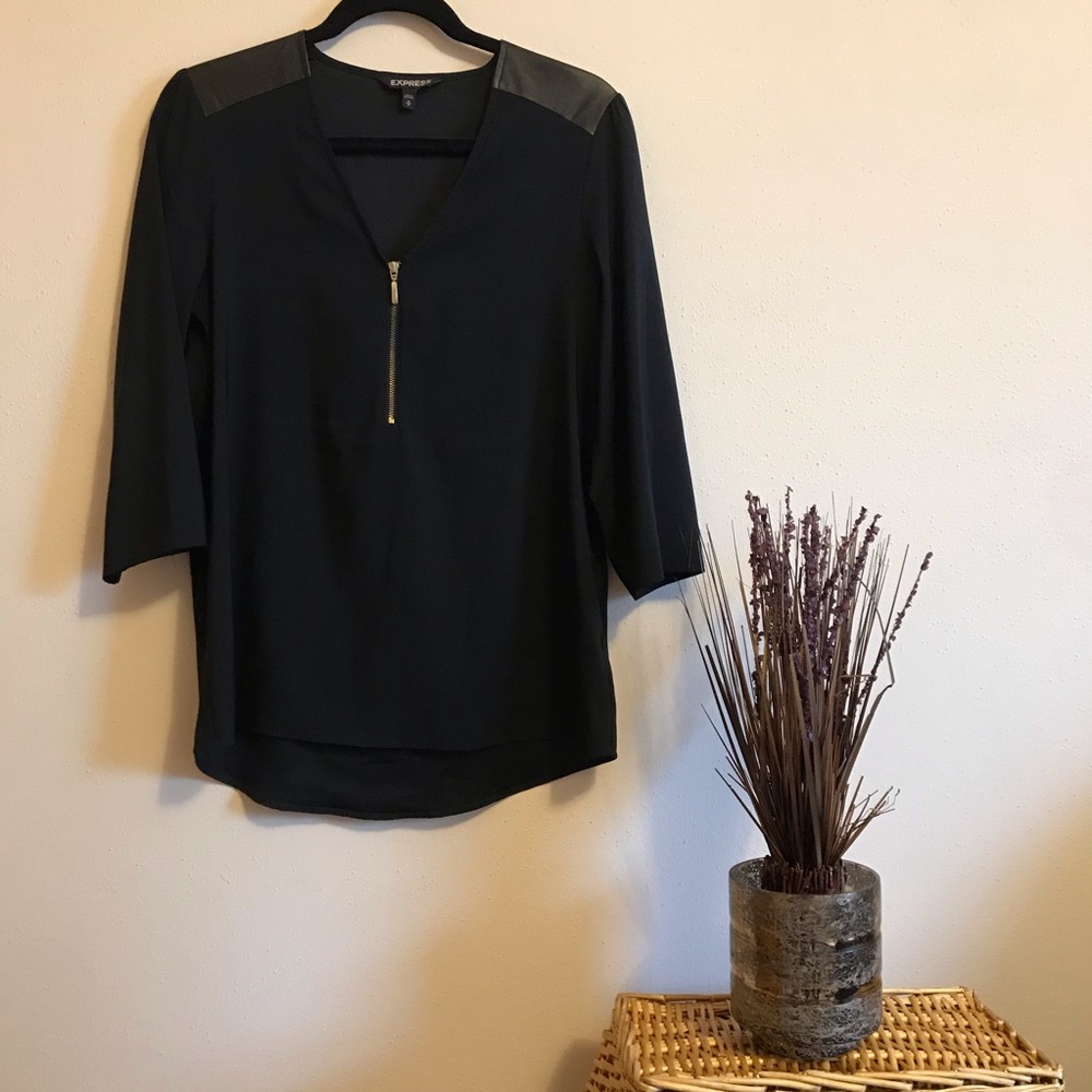Express black blouse w/ quarter zip